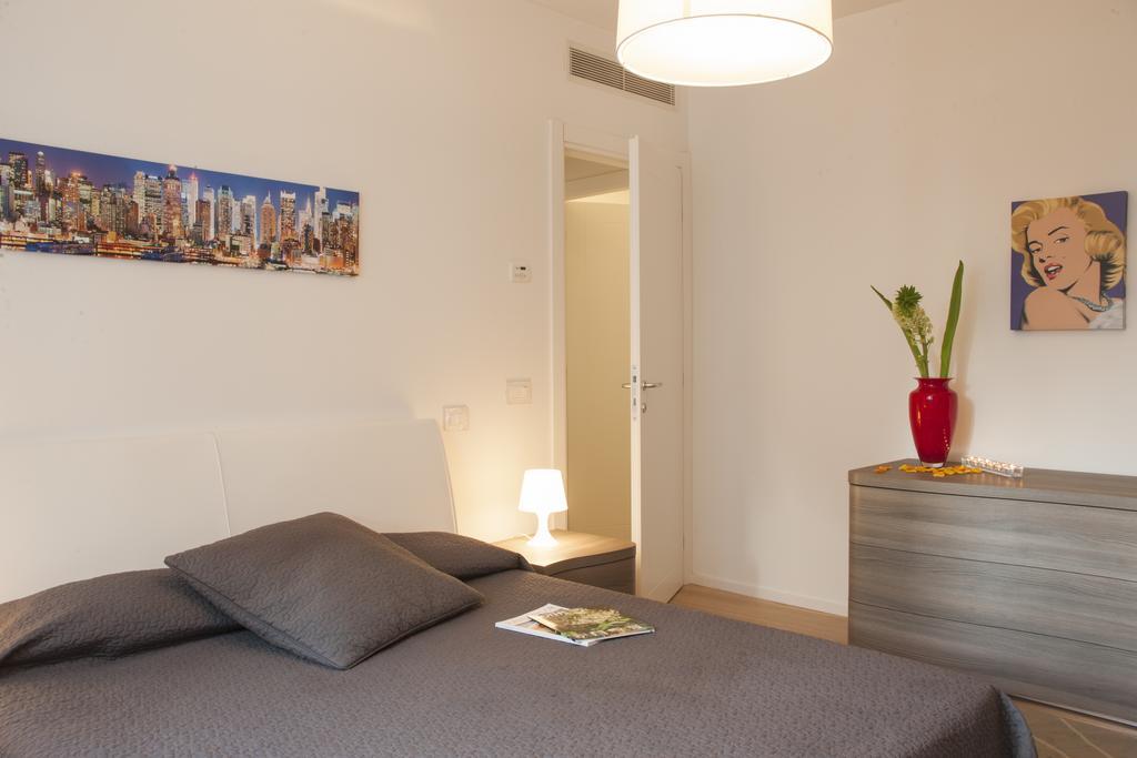 Santa Sofia Apartments بادوفا الغرفة الصورة